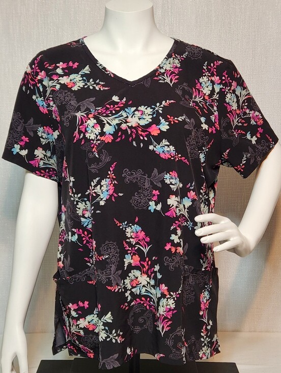 Other - Scrubs Top Floral Xtra Large Lightweight XL